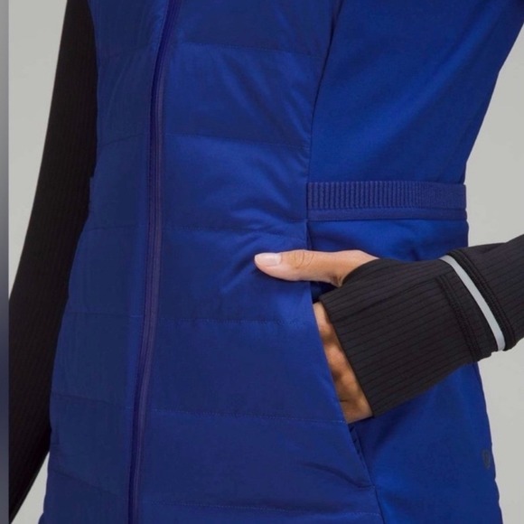 NWT Lululemon Down For It All Vest Psychic Blue Running Puffer Vest Size 2 - Picture 4 of 13